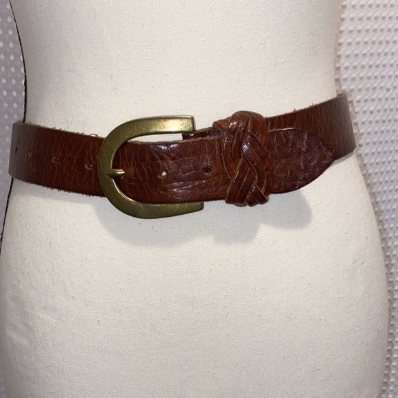 Women’s vintage TRISTAN & ISEUT genuine leather belt size small - Picture 5 of 14